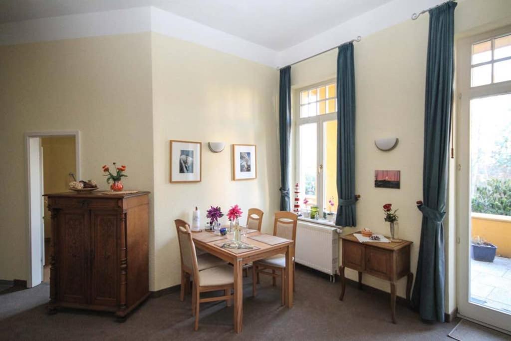 Kuehlungsborn Ferienwohnung Sonnenresidenz Exterior photo